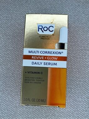 ROC Multi Correxion Revive + Glow Daily Serum - NEW